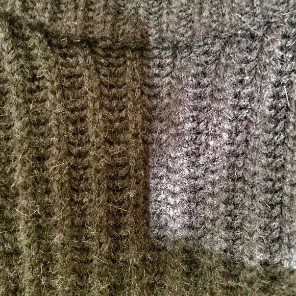 Marc Jacobs thick sweater tshirt - Picture 7 of 7